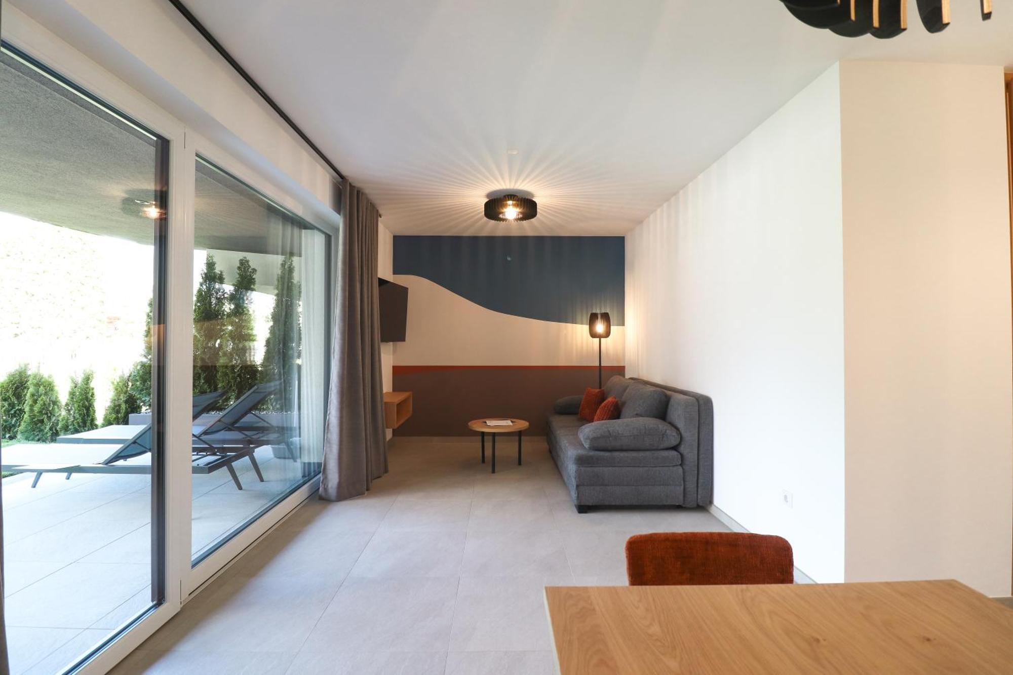 Residence Montani ลาเซส ภายนอก รูปภาพ