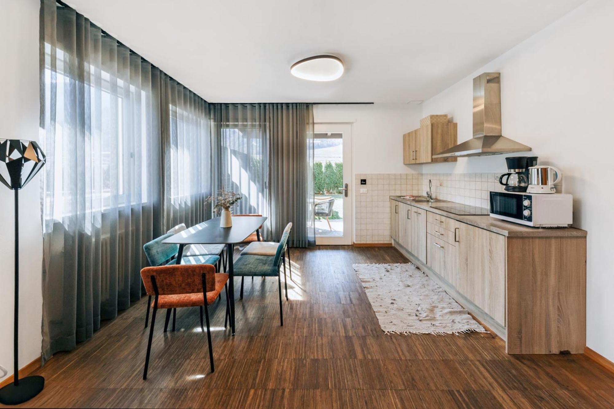 Residence Montani ลาเซส ภายนอก รูปภาพ