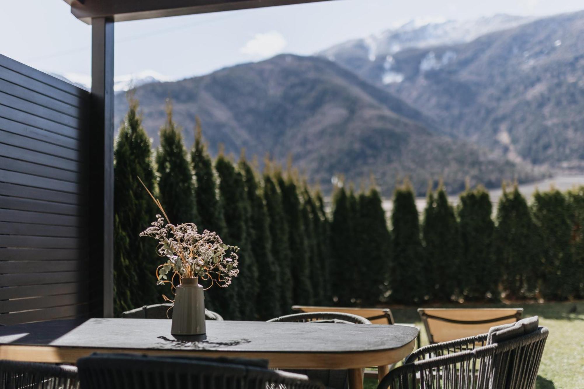 Residence Montani ลาเซส ภายนอก รูปภาพ
